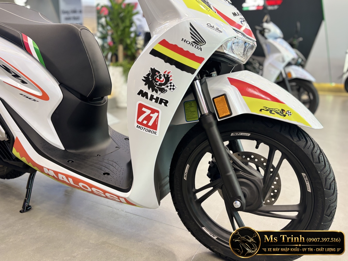 Honda SH150 Ý Malossi 2026 tại Hải Phòng - Tem custom thể thao, dáng SH thanh lịch