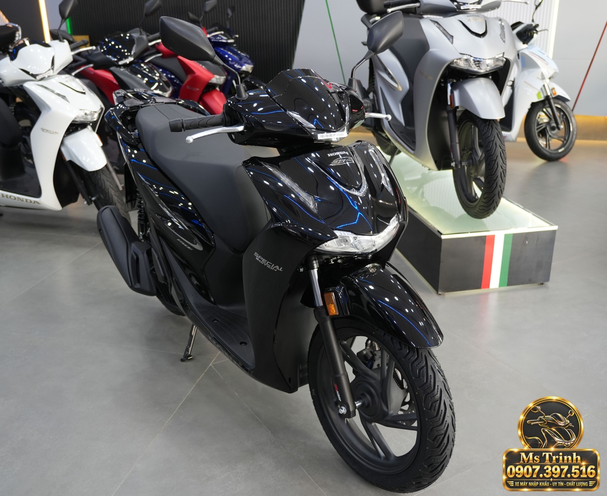 Honda SH150i Ý đen bóng 2027 tại Hải Phòng - Sơn bóng lịch sự, tiện ích cho mỗi ngày