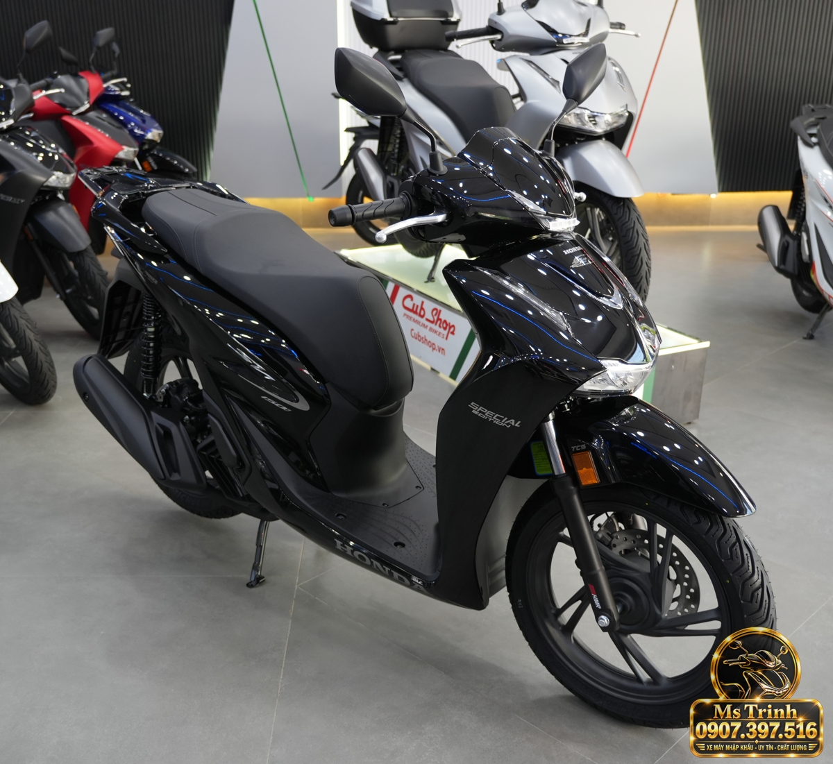 Honda SH150i Ý đen bóng 2027 tại Hải Phòng - Sơn bóng lịch sự, tiện ích cho mỗi ngày
