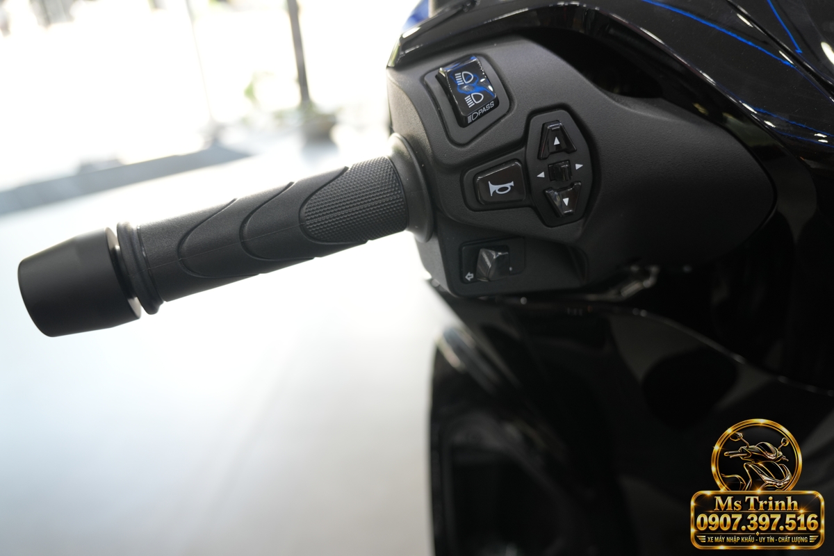 Honda SH150i Ý đen bóng 2027 tại Hải Phòng - Sơn bóng lịch sự, tiện ích cho mỗi ngày