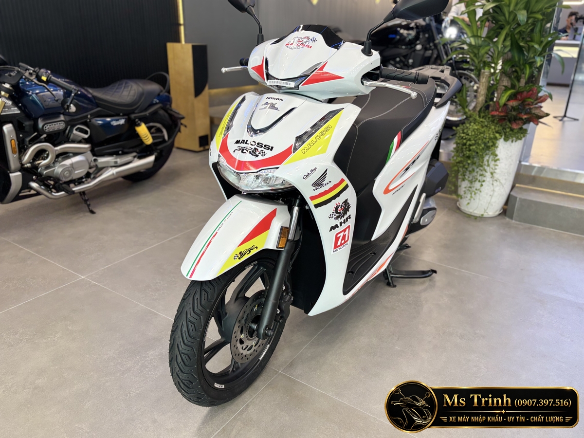 Honda SH150 Ý Malossi 2026 tại Hải Phòng - Tem custom thể thao, dáng SH thanh lịch