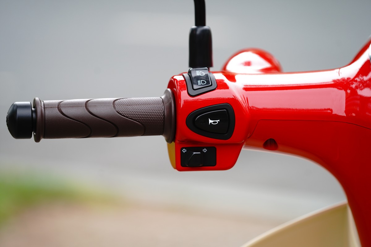 Honda Super Cub 110ABS Hello Kitty Edition, Made In Japan tại Hải Phòng