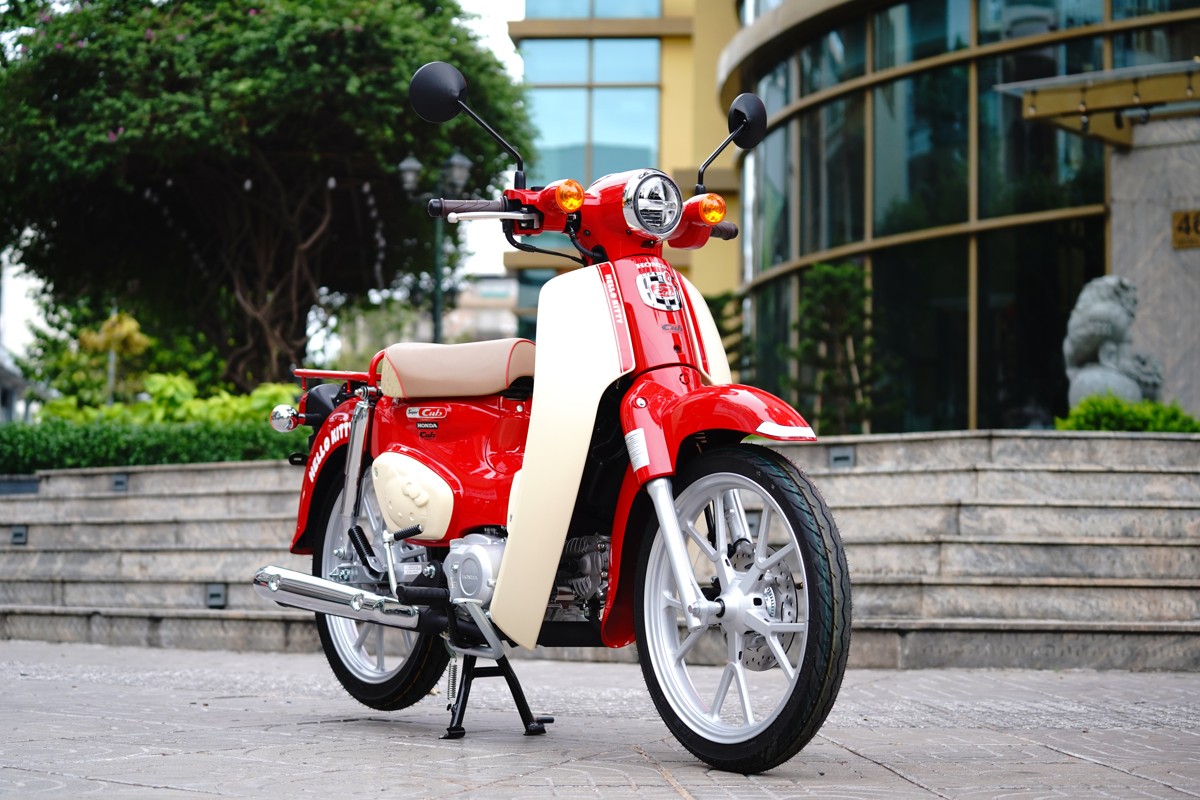 Honda Super Cub 110ABS Hello Kitty Edition, Made In Japan tại Hải Phòng