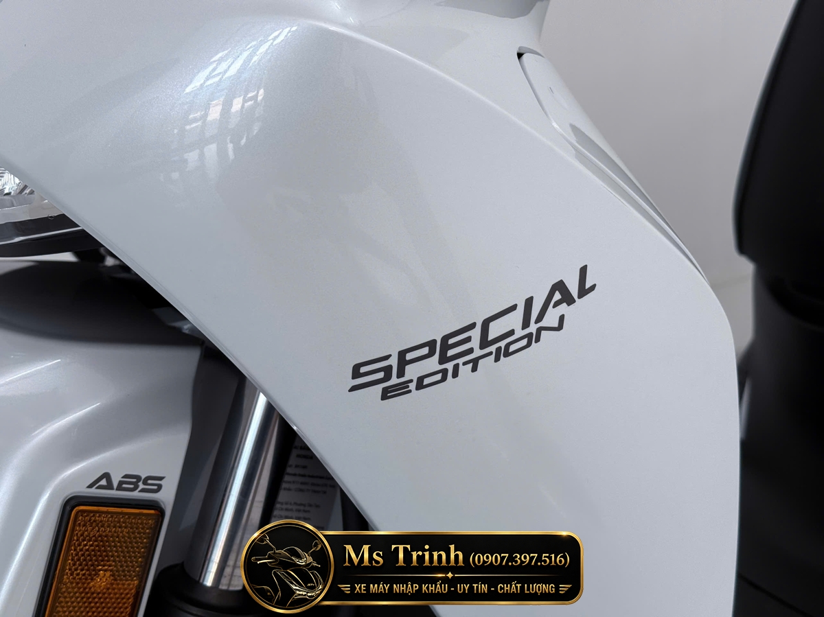 Honda SH150i Special Edition Standard nhập HMR Ý màu trắng tại Hải Phòng: Giá trị nằm trong từng chi tiết nguyên bản