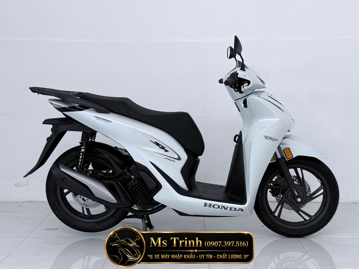 Honda SH150i Special Edition Standard nhập HMR Ý màu trắng tại Hải Phòng: Giá trị nằm trong từng chi tiết nguyên bản