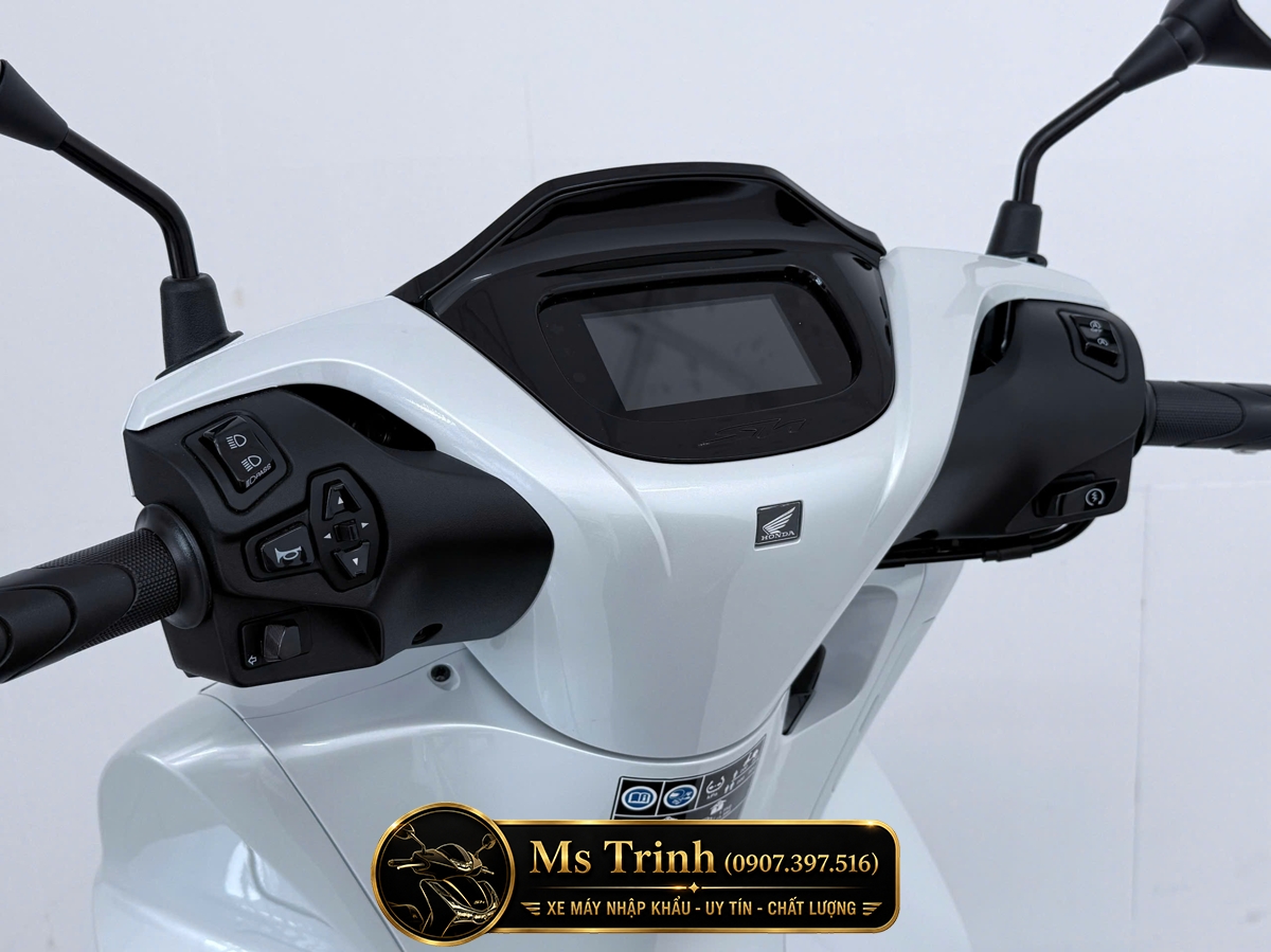 Honda SH150i Special Edition Standard nhập HMR Ý màu trắng tại Hải Phòng: Giá trị nằm trong từng chi tiết nguyên bản