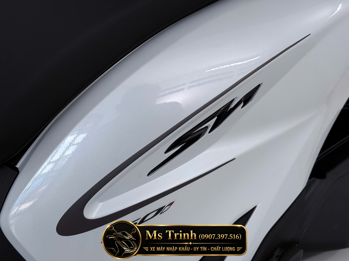 Honda SH150i Special Edition Standard nhập HMR Ý màu trắng tại Hải Phòng: Giá trị nằm trong từng chi tiết nguyên bản