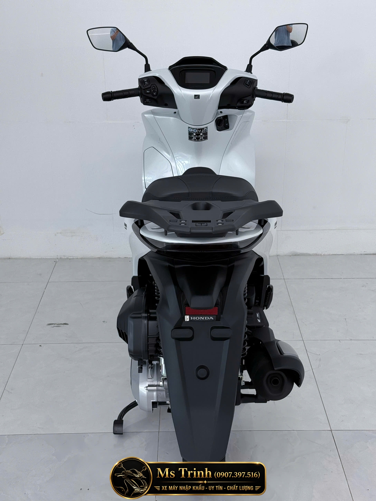 Honda SH150i Special Edition Standard nhập HMR Ý màu trắng tại Hải Phòng: Giá trị nằm trong từng chi tiết nguyên bản