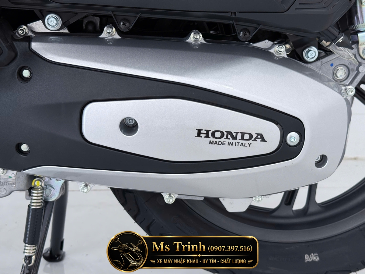 Honda SH150i Special Edition Standard nhập HMR Ý màu trắng tại Hải Phòng: Giá trị nằm trong từng chi tiết nguyên bản