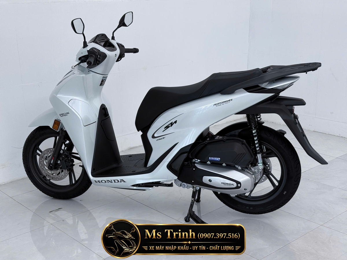 Honda SH150i Special Edition Standard nhập HMR Ý màu trắng tại Hải Phòng: Giá trị nằm trong từng chi tiết nguyên bản