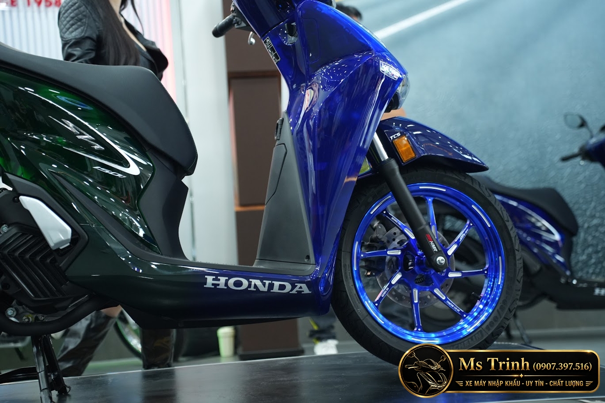 Honda SH150i Vetro Sapphire - Green tại Hải Phòng: SH Ý 2 trong 1 giới hạn 200 xe