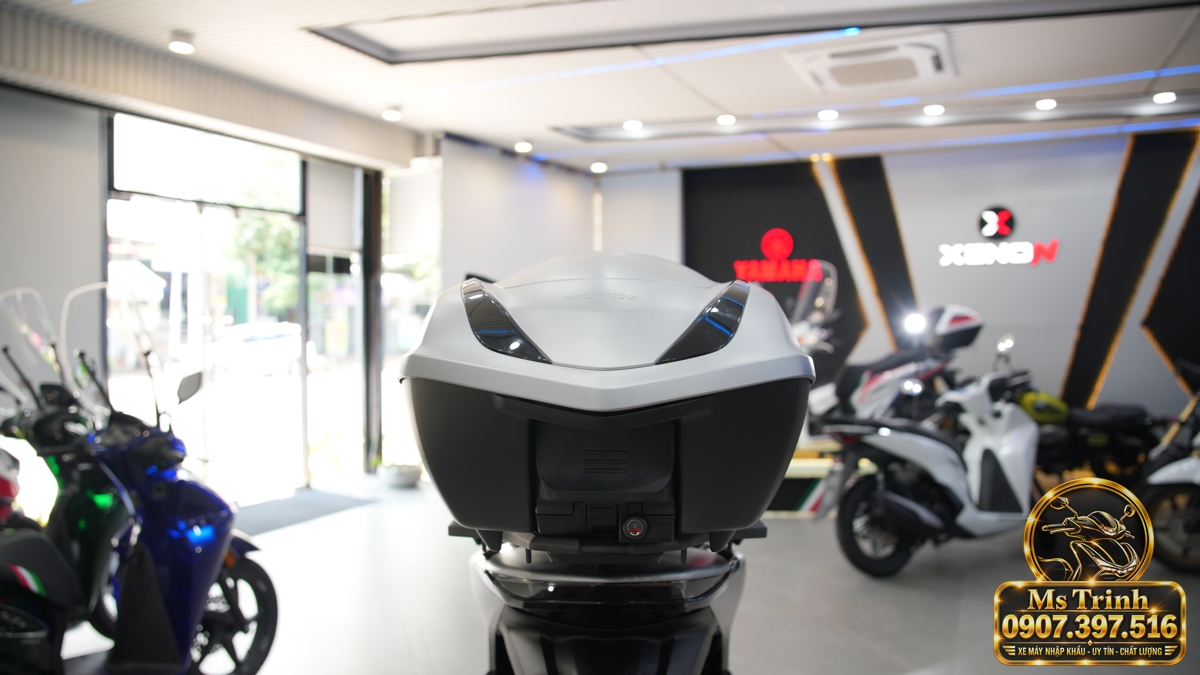 Honda SH150i Ý xám bạc 2027 tại Hải Phòng - Nhập Ý, tem vàng sang trọng, giá tốt