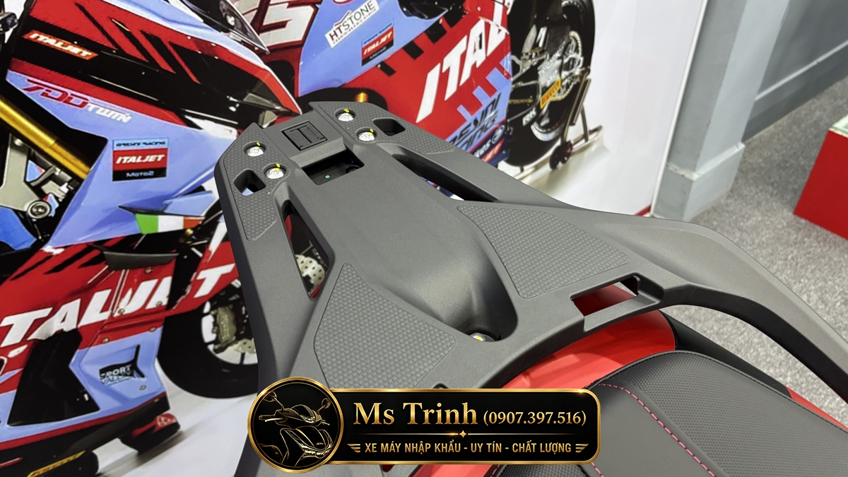 Honda SH150 Ý 2026 màu đỏ Sporty New Concept tại Hải Phòng: Giá trị khác biệt của một chiếc SH nhập khẩu
