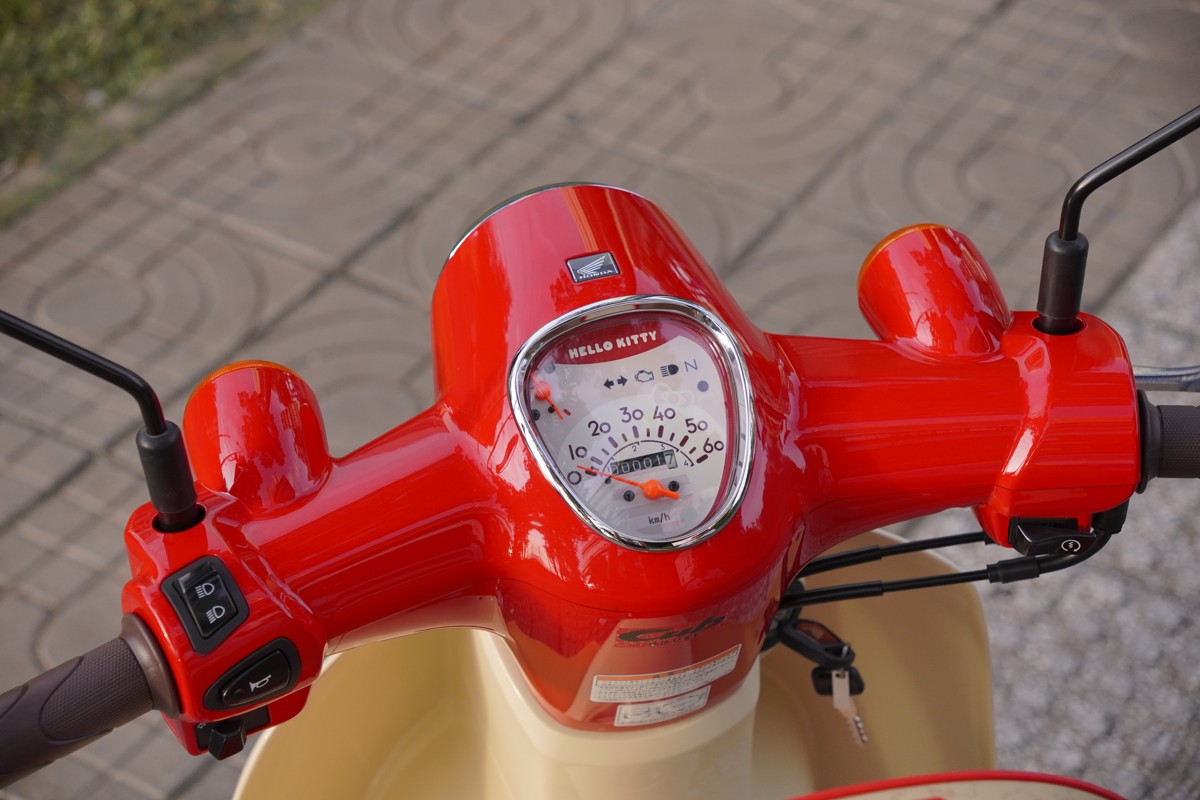 Honda Super Cub 50cc Hello Kitty Edition, Made In Japan, Hàng Hiếm tại Hải Phòng