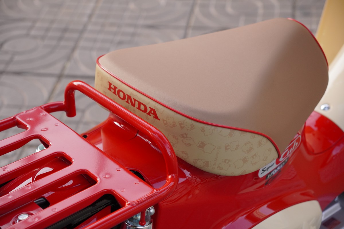Honda Super Cub 50cc Hello Kitty Edition, Made In Japan, Hàng Hiếm tại Hải Phòng
