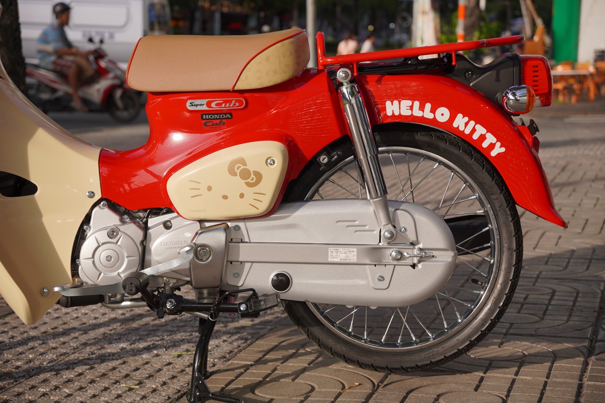 Honda Super Cub 50cc Hello Kitty Edition, Made In Japan, Hàng Hiếm tại Hải Phòng