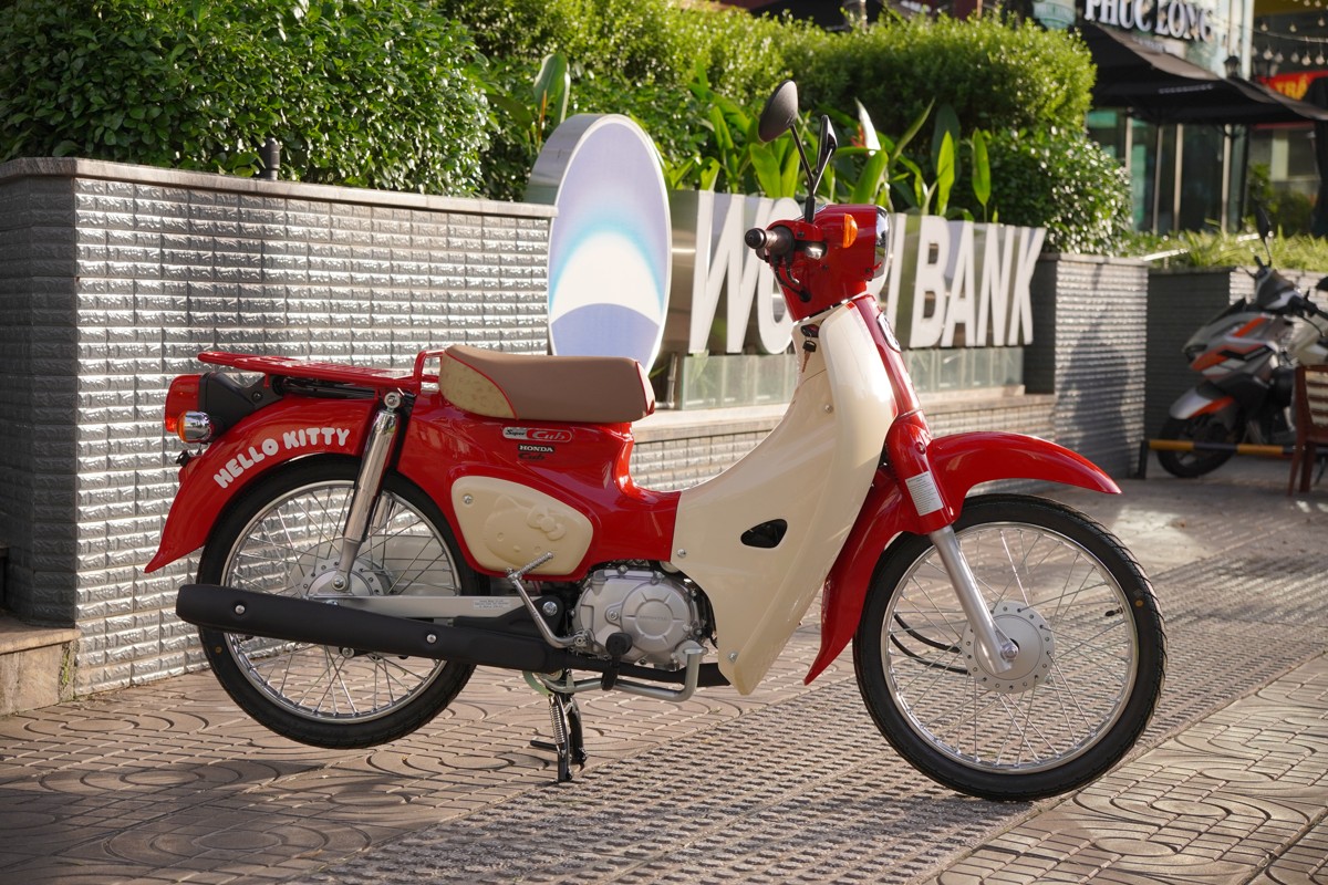 Honda Super Cub 50cc Hello Kitty Edition, Made In Japan, Hàng Hiếm tại Hải Phòng