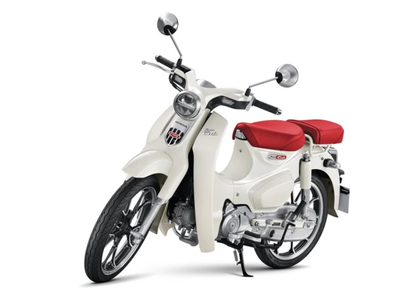Honda Super Cub 125 Custom Edition Thái Lan 2025 màu trắng tại Hải Phòng