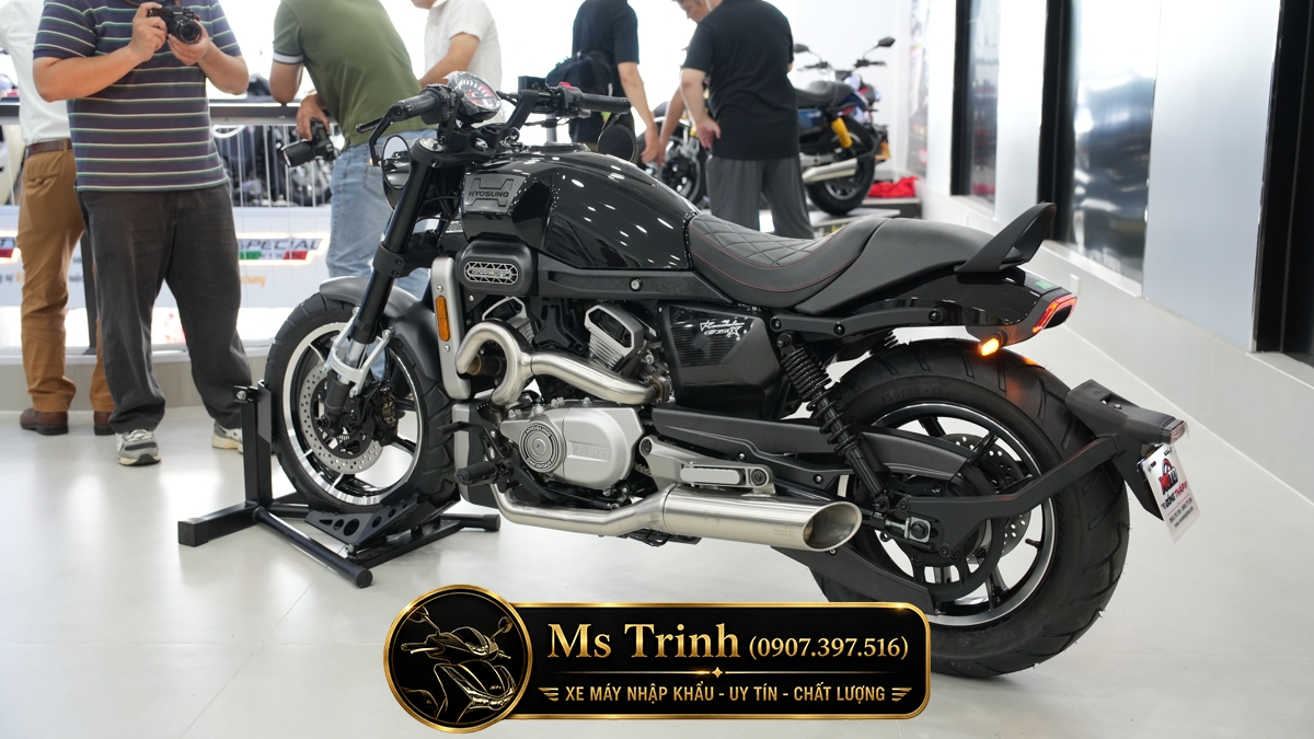 Hyosung GV350X tại Hải Phòng - Cruiser 350cc Phong Cách Mỹ Cơ Bắp, Cá Tính