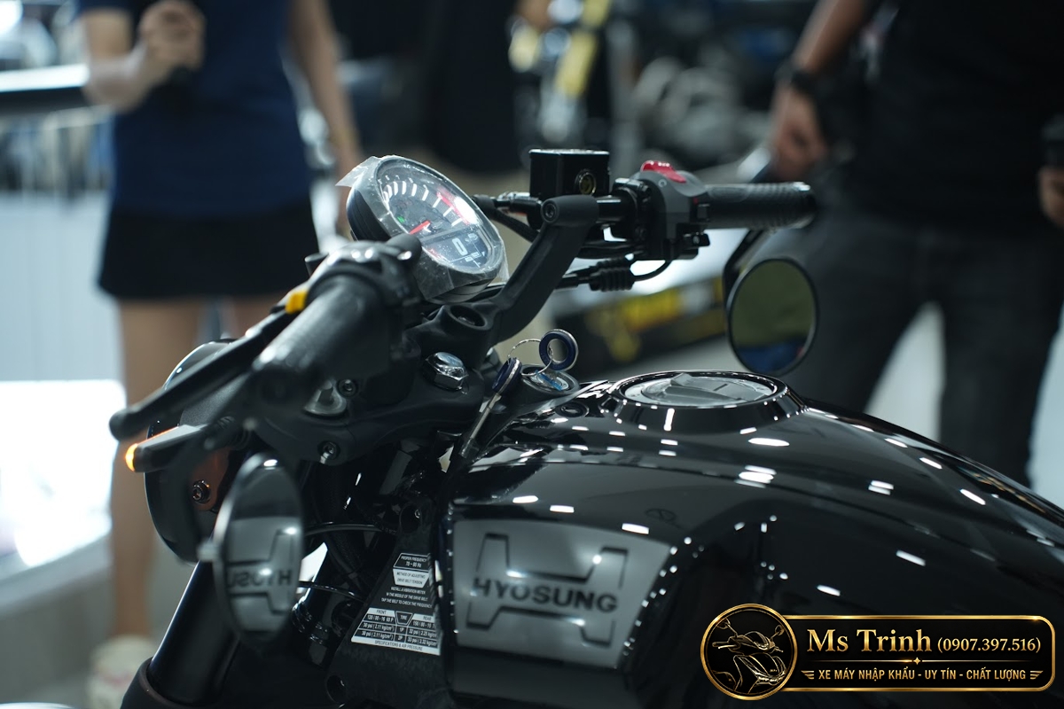 Hyosung GV350X tại Hải Phòng - Cruiser 350cc Phong Cách Mỹ Cơ Bắp, Cá Tính