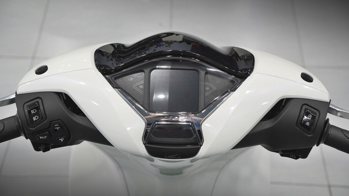 Honda SH150 trắng pha lê nhập Ý 2026 tại Hải Phòng - Sport Edition chính ngạch, chuẩn chất Ý