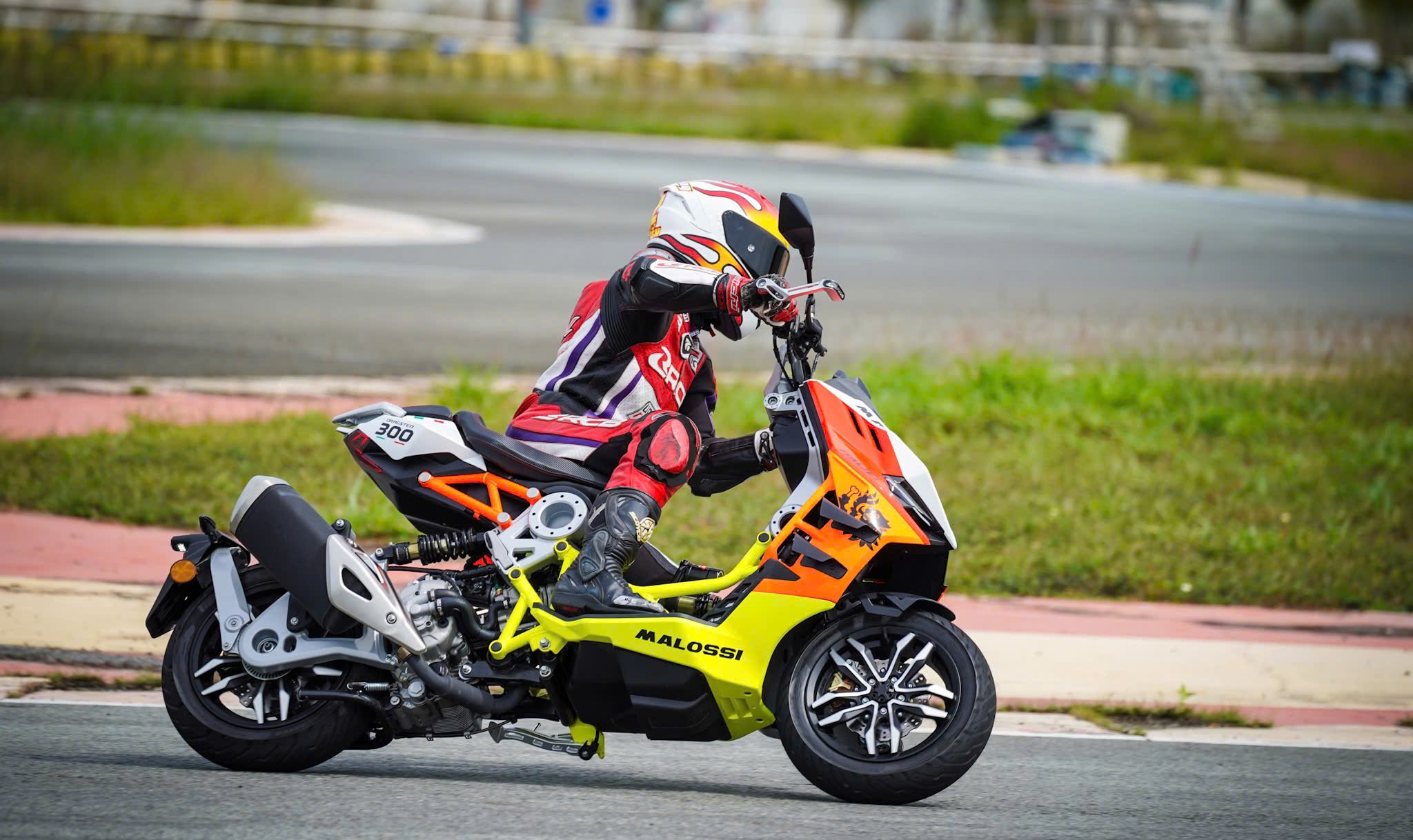 Italjet Dragster 300 Malossi, Xe Tay Ga Đua Nội Thành Thương Hiệu Italy tại Hải Phòng