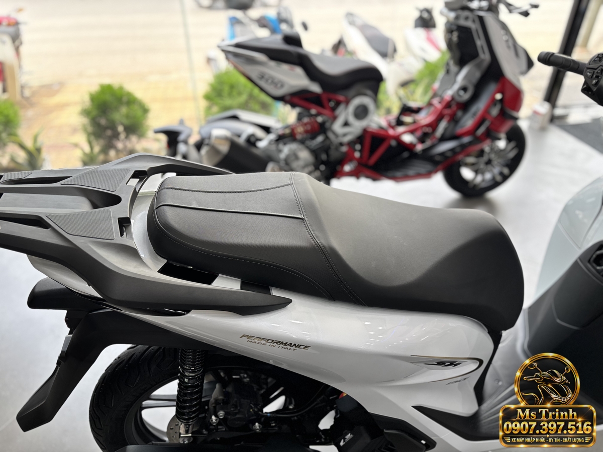 SH150i Ý 2027 màu trắng tại Hải Phòng - Nhập khẩu nguyên chiếc, thiết kế sang trọng, giá tốt