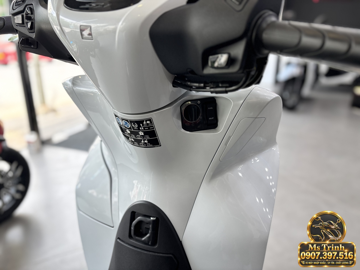 SH150i Ý 2027 màu trắng tại Hải Phòng - Nhập khẩu nguyên chiếc, thiết kế sang trọng, giá tốt