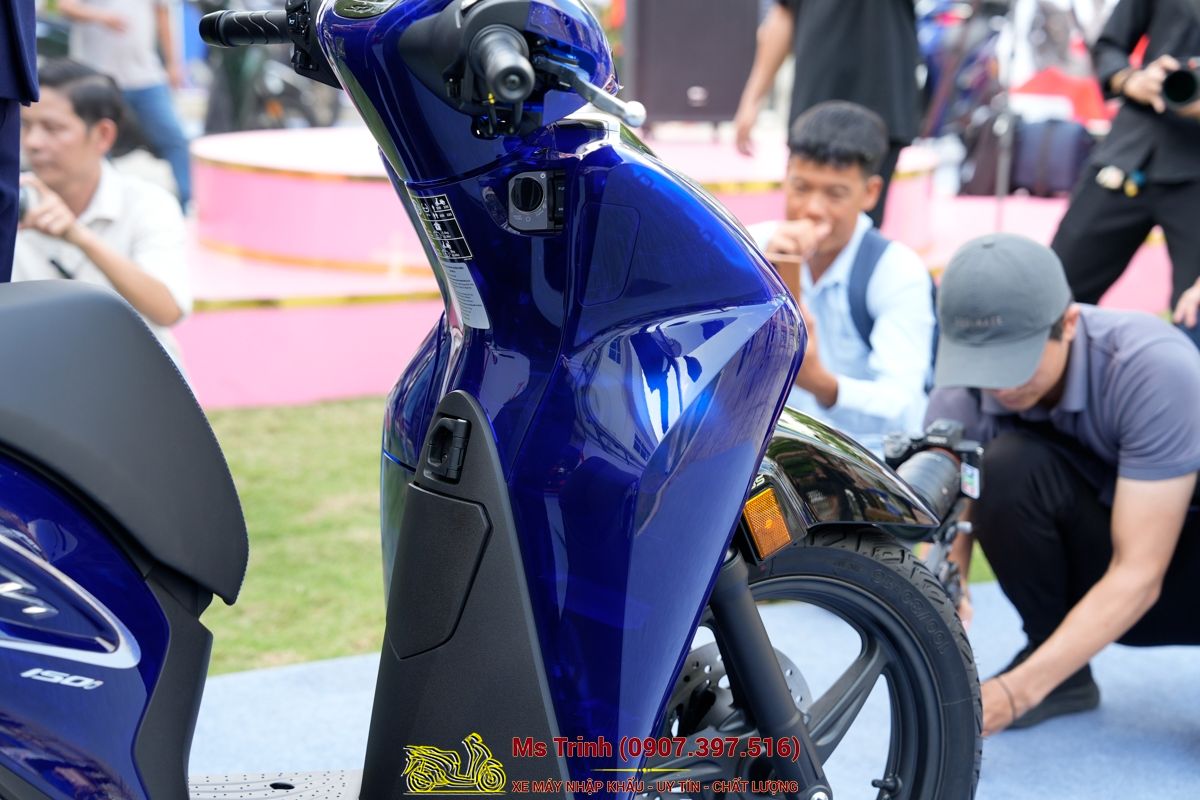 Honda SH150 Vetro Blue 2026 Limited Edition - Siêu phẩm SH Ý dàn áo xanh trong suốt cực hiếm tại Hải Phòng