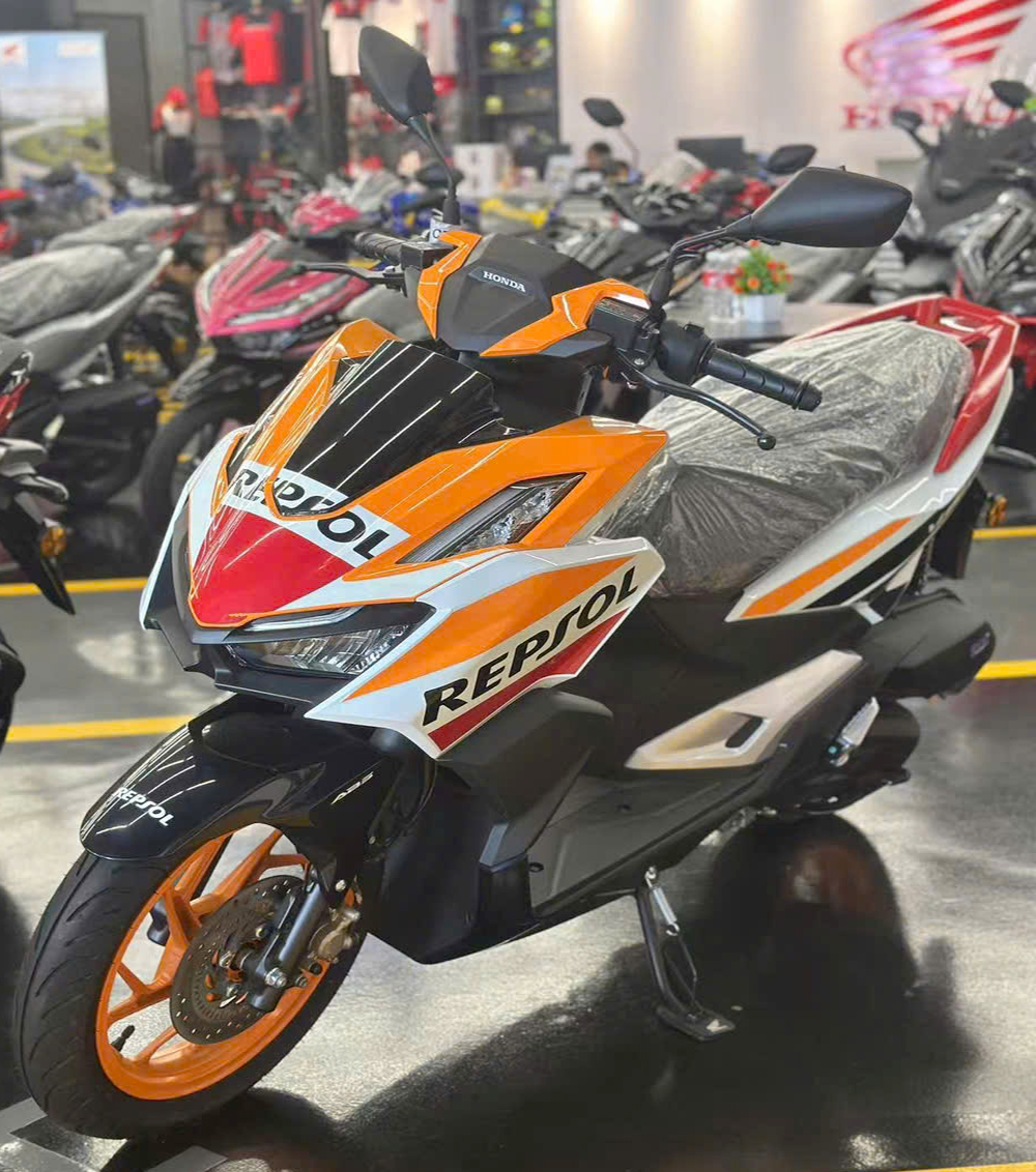 Honda Vario160 Repsol Edition, Giới hạn 2.000 xe, NK Malaysia tại Hải Phòng